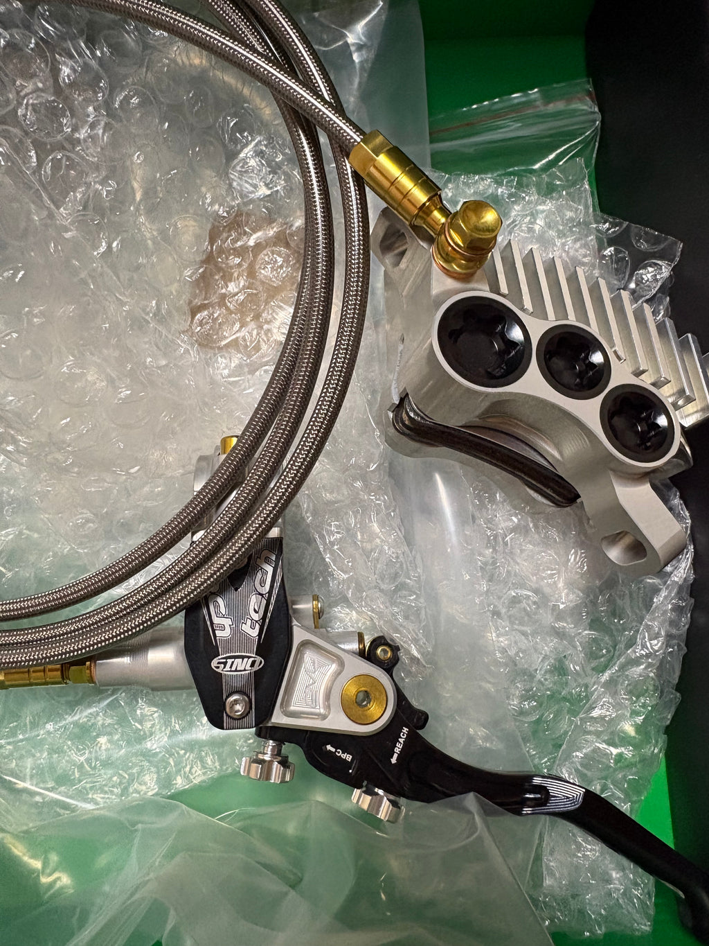 Dnis v6 single brake set